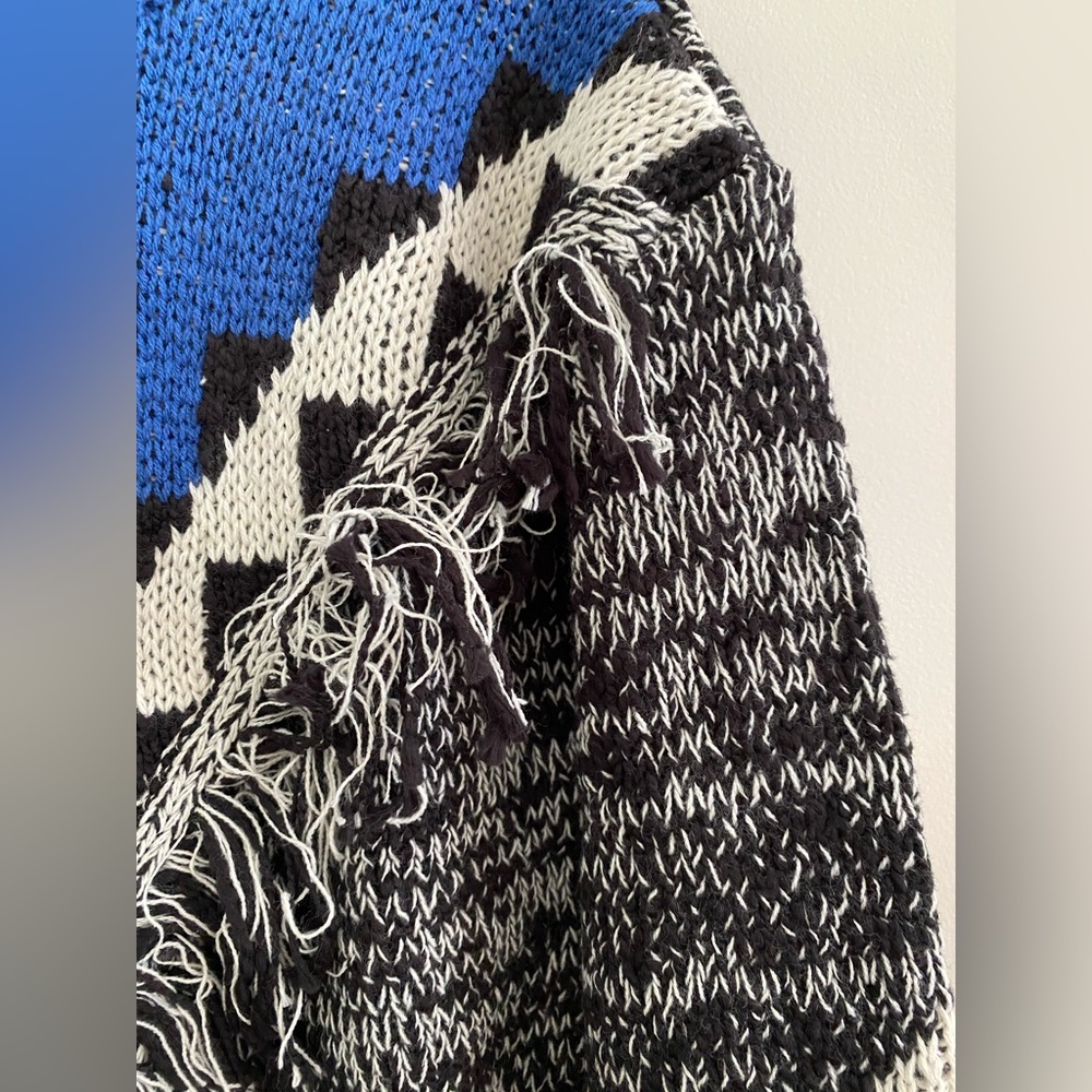 Anthropologie Miska Fringed Sweater new with tag - Picture 9 of 9